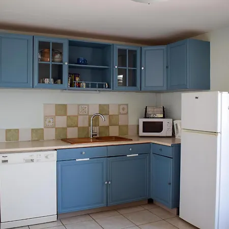 2 Bedroom Stunning In Holiday home